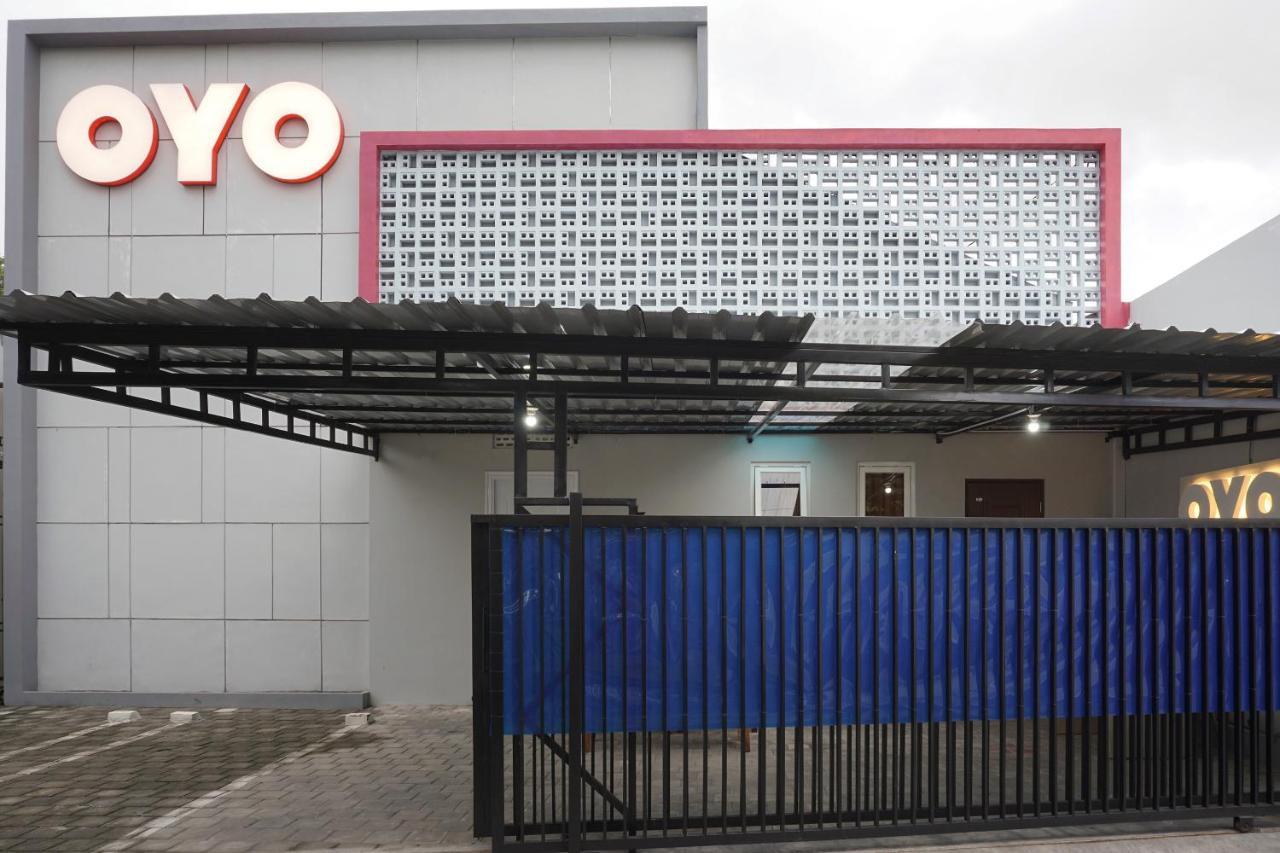 Super Oyo 90033 Dehome Family Melati エクステリア 写真